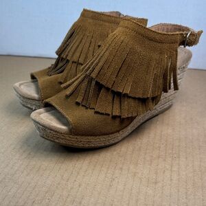 Minnetonka Ashley Suede Moccasins Fringe Espadrille Wedge Sandals Womens sz 8